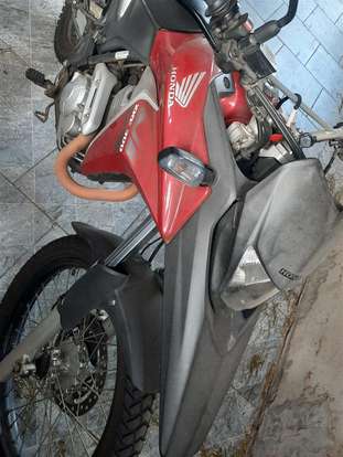 HONDA-XRE 300-2015