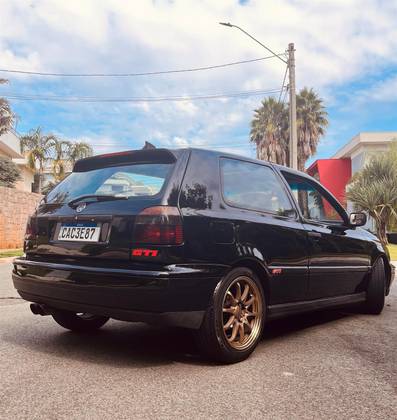 VOLKSWAGEN GOLF 2.0 MI GTI 8V GASOLINA 2P MANUAL