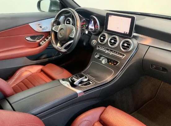 MERCEDES-BENZ-C 300-2018