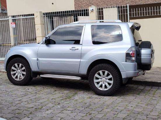 MITSUBISHI-PAJERO FULL-3.8 HPE 4X4 V6 24V GASOLINA 2P AUTOMÁTICO MITSUBISHI-PAJERO FULL-2010
