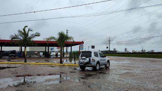 MITSUBISHI-PAJERO FULL-2010
