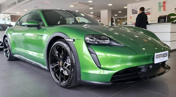 PORSCHE TAYCAN 4 CROSS TURISMO ELÉTRICO