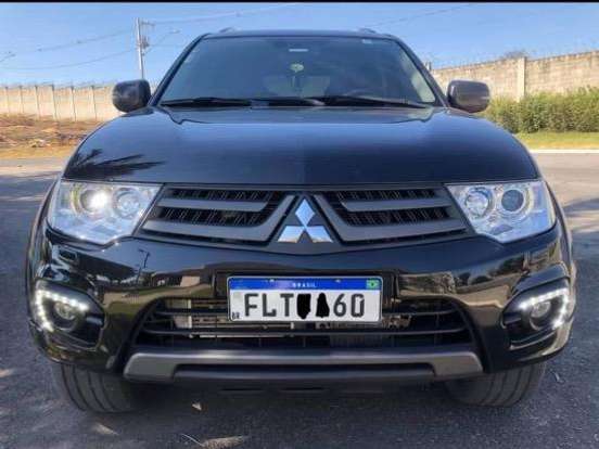 MITSUBISHI-PAJERO DAKAR-3.2 HPE S 4X4 7 LUGARES 16V TURBO INTERCOOLER DIESEL 4P AUTOMÁTICO MITSUBISHI-PAJERO DAKAR-2015