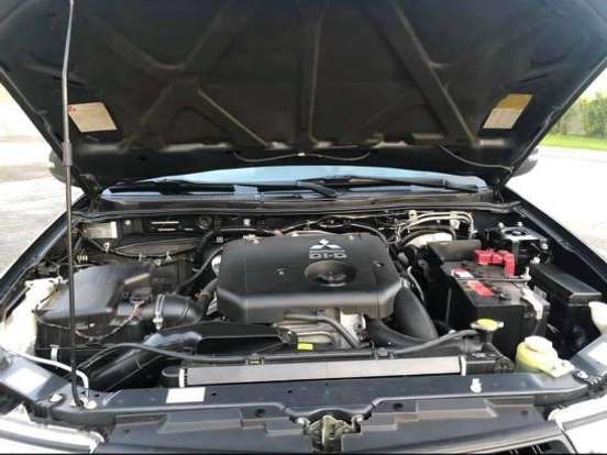 MITSUBISHI-PAJERO DAKAR-3.2 HPE S 4X4 7 LUGARES 16V TURBO INTERCOOLER DIESEL 4P AUTOMÁTICO MITSUBISHI-PAJERO DAKAR-2015