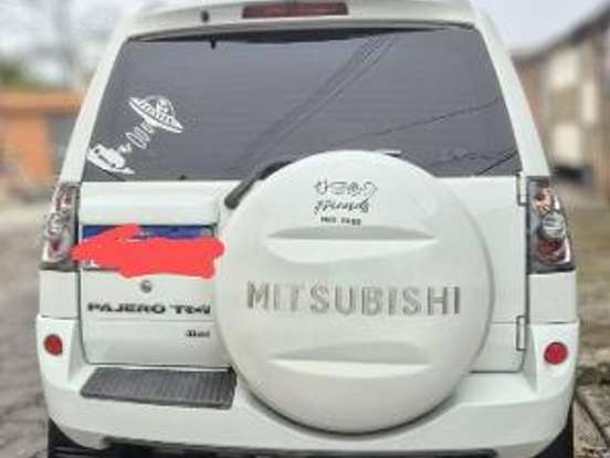 MITSUBISHI-PAJERO TR4-2.0 4X2 16V 140CV FLEX 4P AUTOMÁTICO MITSUBISHI-PAJERO TR4-2014