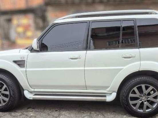 MITSUBISHI-PAJERO TR4-2.0 4X2 16V 140CV FLEX 4P AUTOMÁTICO MITSUBISHI-PAJERO TR4-2014