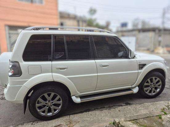 MITSUBISHI-PAJERO TR4-2.0 4X2 16V 140CV FLEX 4P AUTOMÁTICO MITSUBISHI-PAJERO TR4-2014