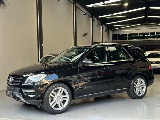 MERCEDES-BENZ ML 350 3.0 BLUETEC V6 DIESEL 4P AUTOMÁTICO
