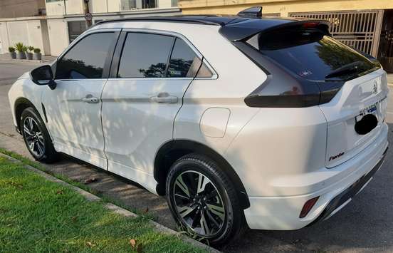 MITSUBISHI-ECLIPSE CROSS-2023