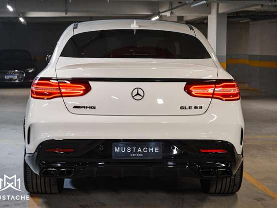 MERCEDES-BENZ-GLE 63 AMG-5.5 V8 TURBO GASOLINA COUPÉ 4MATIC 7G-TRONIC MERCEDES-BENZ-GLE 63 AMG-2017