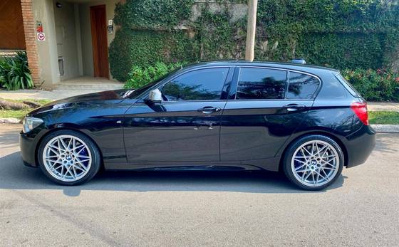 BMW M 135i 3.0 24V TURBO GASOLINA 4P AUTOMÁTICO
