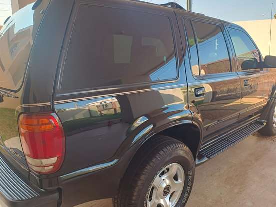 FORD-EXPLORER-5.0 LIMITED 4X4 V8 GASOLINA 4P AUTOMÁTICO FORD-EXPLORER-2001