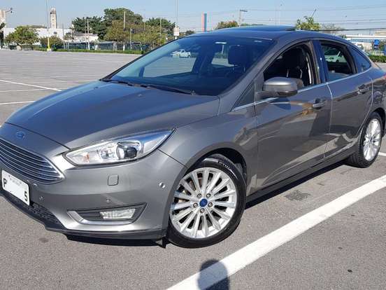 FORD-FOCUS-2.0 TITANIUM PLUS FASTBACK 16V FLEX 4P POWERSHIFT FORD-FOCUS-2016
