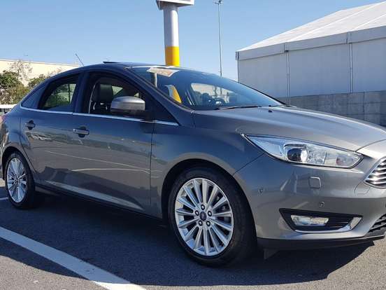 FORD-FOCUS-2.0 TITANIUM PLUS FASTBACK 16V FLEX 4P POWERSHIFT FORD-FOCUS-2016