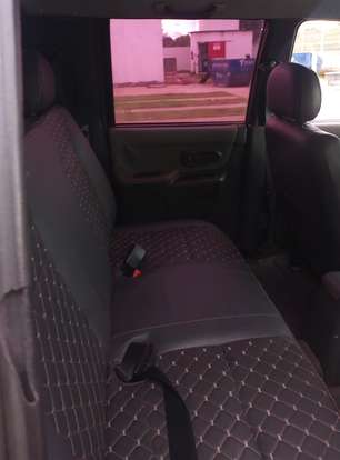 MITSUBISHI-L200-2011
