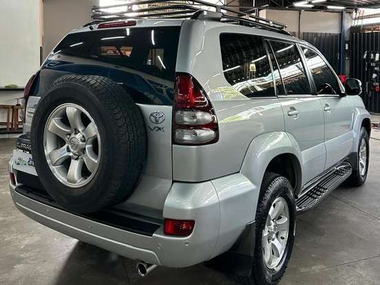 TOYOTA-LAND CRUISER PRADO-3.0 4X4 TURBO INTERCOOLER DIESEL 4P AUTOMÁTICO TOYOTA-LAND CRUISER PRADO-2007