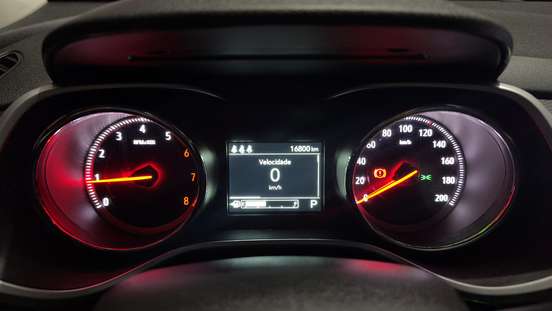 CHEVROLET-TRACKER-2023