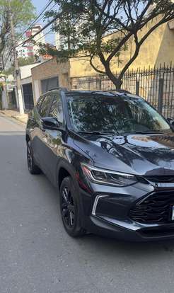 CHEVROLET-TRACKER-2023