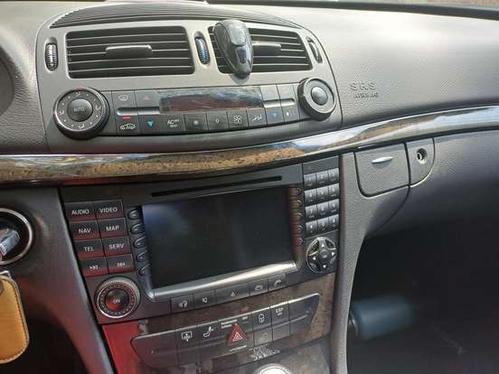 MERCEDES-BENZ-E 320-2003