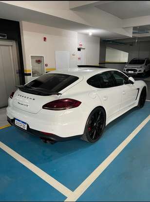 PORSCHE-PANAMERA-2013