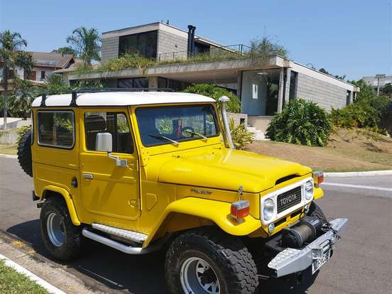 TOYOTA-BANDEIRANTE-3.7 BJ50LV 4X4 TETO RIGIDO DIESEL 2P MANUAL TOYOTA-BANDEIRANTE-1988