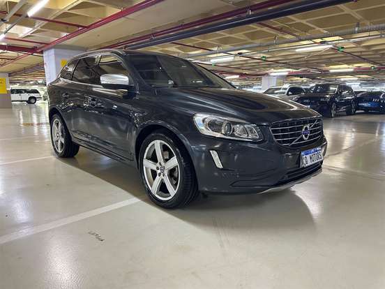 VOLVO-XC60-2.0 T5 MOMENTUM GASOLINA 4P AUTOMÁTICO VOLVO-XC60-2015