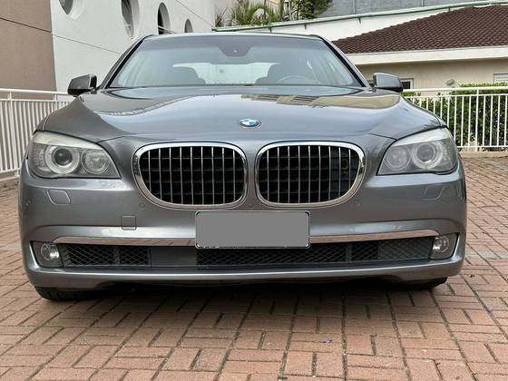BMW 750i 4.4 SEDAN V8 32V GASOLINA 4P AUTOMÁTICO