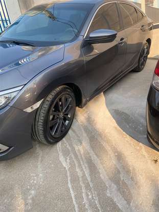 HONDA-CIVIC-2021