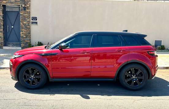 LAND ROVER-RANGE ROVER EVOQUE-2.0 SE DYNAMIC 4WD 16V GASOLINA 4P AUTOMÁTICO LAND ROVER-RANGE ROVER EVOQUE-2017