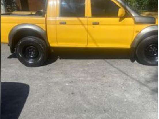 MITSUBISHI-L200-2.5 GL 4X4 CD 8V TURBO DIESEL 4P MANUAL MITSUBISHI-L200-2010