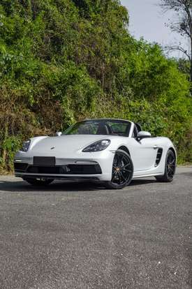 PORSCHE-718-2024