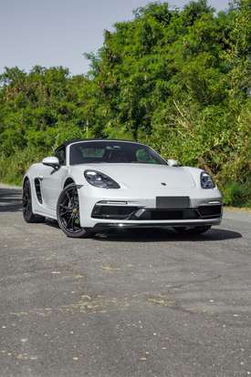 PORSCHE-718-2024