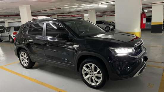 VOLKSWAGEN-TAOS-2022