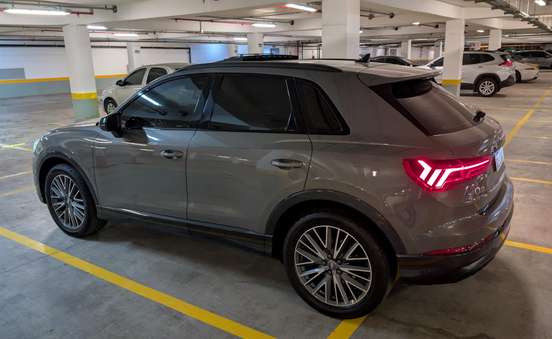 AUDI-Q3-2020