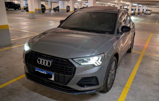 AUDI-Q3-2020