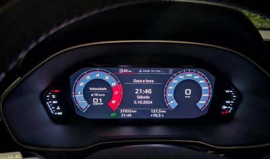 AUDI-Q3-2020