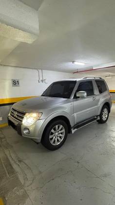 MITSUBISHI PAJERO FULL 3.8 HPE 4X4 V6 24V GASOLINA 2P AUTOMÁTICO