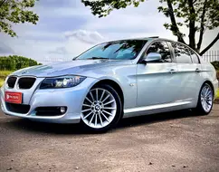 BMW 320i 2.0 16V GASOLINA 4P AUTOMÁTICO BMW 320i 2.0 16V GASOLINA 4P AUTOMÁTICO