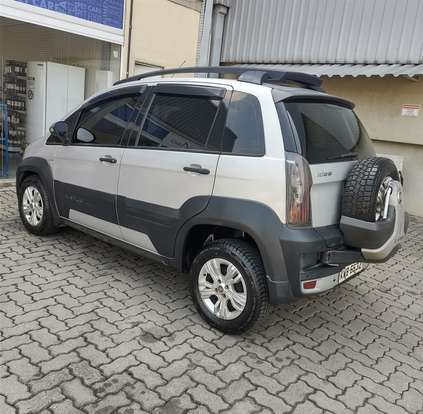 FIAT-IDEA-1.8 MPI ADVENTURE 16V FLEX 4P AUTOMATIZADO FIAT-IDEA-2013
