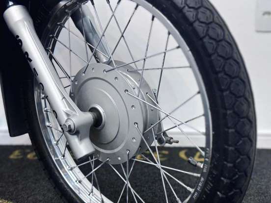 HONDA-BIZ 125 ES HONDA-BIZ 125 ES-2013