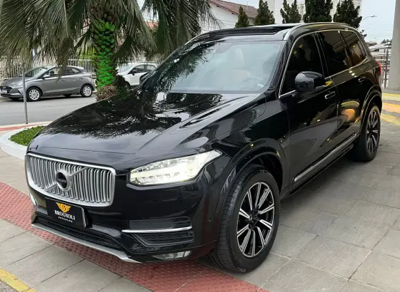 VOLVO XC90 2.0 FIRST EDITION TURBO GASOLINA 4P 4X4 AUTOMÁTICO