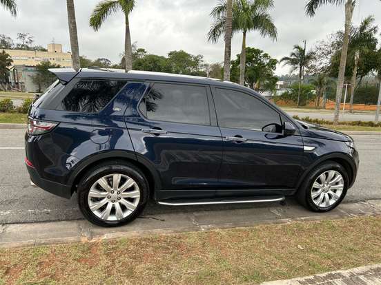 LAND ROVER-DISCOVERY SPORT-2015