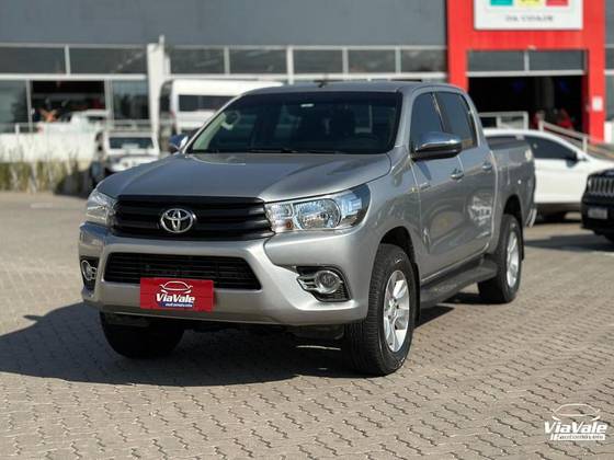 TOYOTA HILUX 2.7 SR 4X2 CD 16V FLEX 4P MANUAL