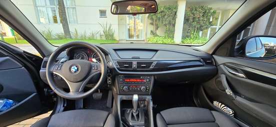 BMW-X1-2010