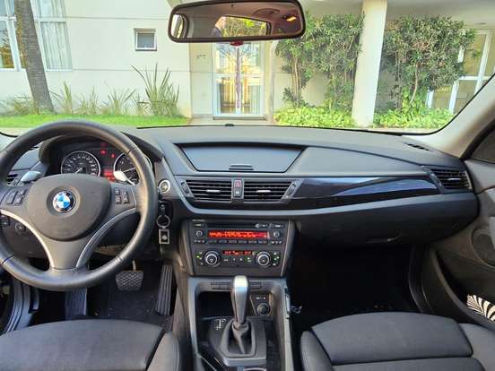 BMW-X1-3.0 28I 4X4 24V GASOLINA 4P AUTOMÁTICO BMW-X1-2010
