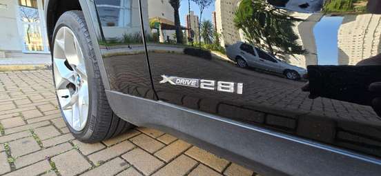BMW-X1-3.0 28I 4X4 24V GASOLINA 4P AUTOMÁTICO BMW-X1-2010