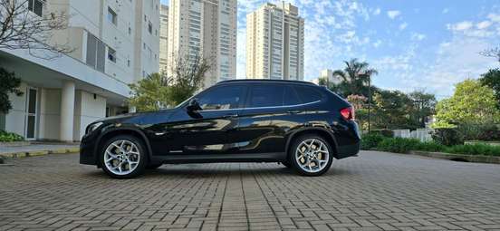 BMW-X1-3.0 28I 4X4 24V GASOLINA 4P AUTOMÁTICO BMW-X1-2010