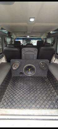 LAND ROVER-DEFENDER-2003
