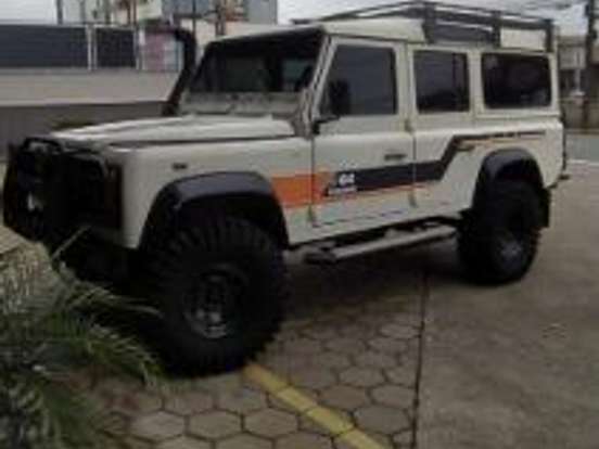 LAND ROVER-DEFENDER-2.5 CSW 110 4X4 TURBO DIESEL 4P MANUAL LAND ROVER-DEFENDER-2003