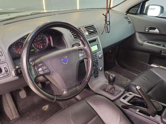VOLVO-C30-2.0 GASOLINA 2P MANUAL VOLVO-C30-2008